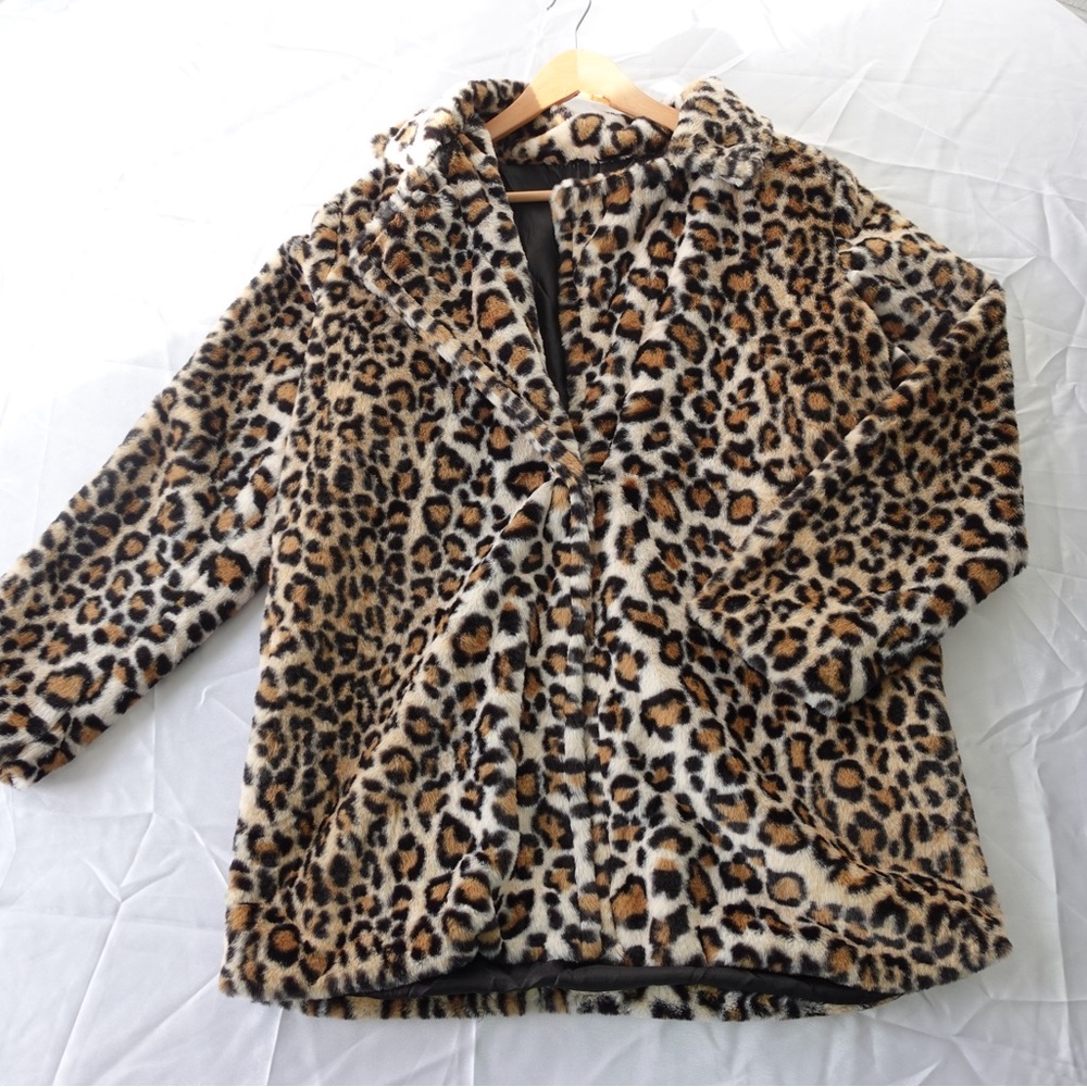Forever 21 faux fur jacket